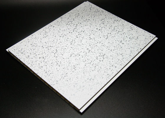 अच्छा दाम पीवीसी दीवार पैनलों fireproof / औद्योगिक के लिए पट्टी पनरोक दीवार पैनलों ऑनलाइन