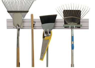 अच्छा दाम CE एसजीएस तिल का गैरेज की दीवार पैनलों / Slatwall पैनलों के लिए खेल उपकरण ऑनलाइन