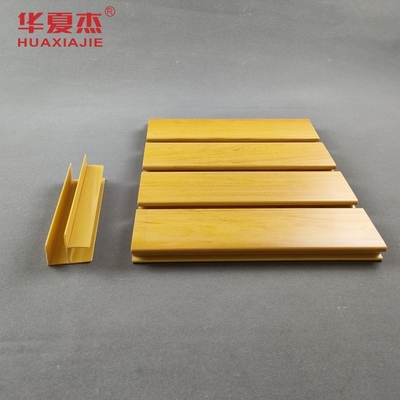 मजबूत Slatwall पीवीसी भंडारण दीवार पैनलों पीवीसी सजावटी Mouldings 4ft 8ft