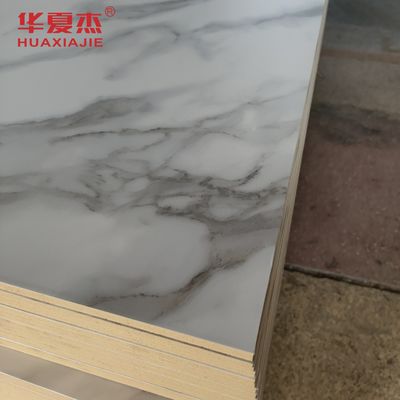 अच्छा दाम डब्ल्यूपीसी वॉल पैनल आधुनिक डिज़ाइन 4 फीट X 8 फीट वाटरप्रूफ डेकोरेशन पैनल इंटीरियर / एक्सटीरियर के लिए ऑनलाइन